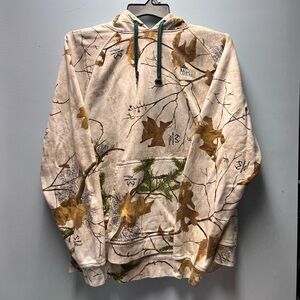 Realtree Snow White Camouflage Hoodie Size L